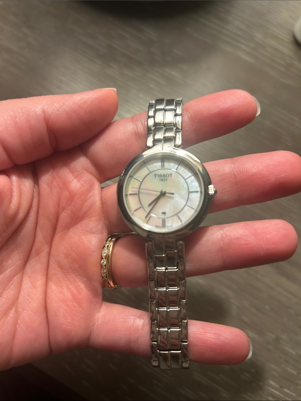 Tissot Flamingo Woman’s Mother of Pearl Face Watch New condition